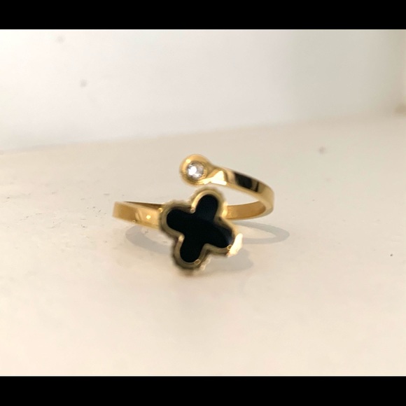 Four leaf clover lucky ring - Picture 3 of 4